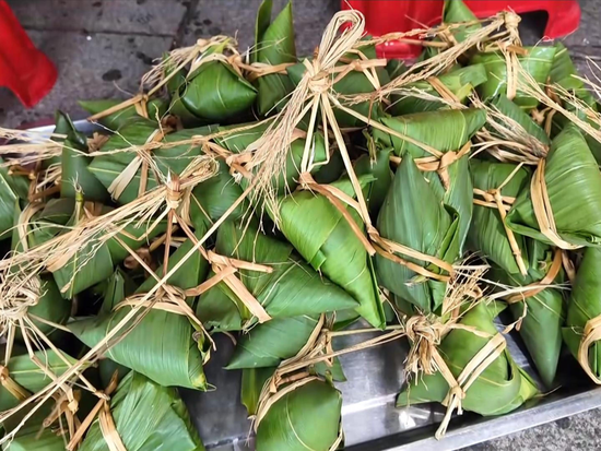 Dragon Boat Festival in the village of Guangxi Autonomous Region