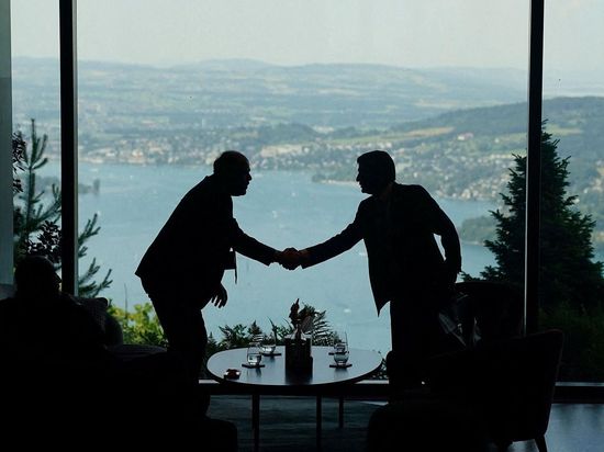 Iran-US talks conclude in Switzerland, parties set 60-day roadmap for final deal