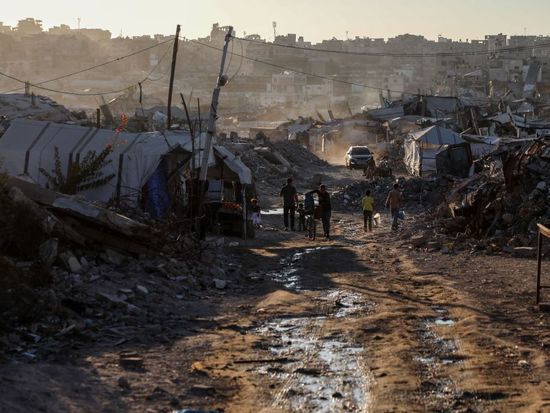 2 Palestinians killed in Israeli airstrike in southern Gaza Strip: sources