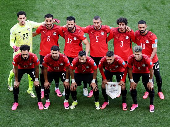 Egypt ties Iran to reach World Cup knockout stage for first time