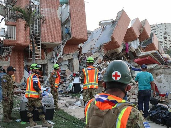 International aid pours into Venezuela after deadly earthquakes