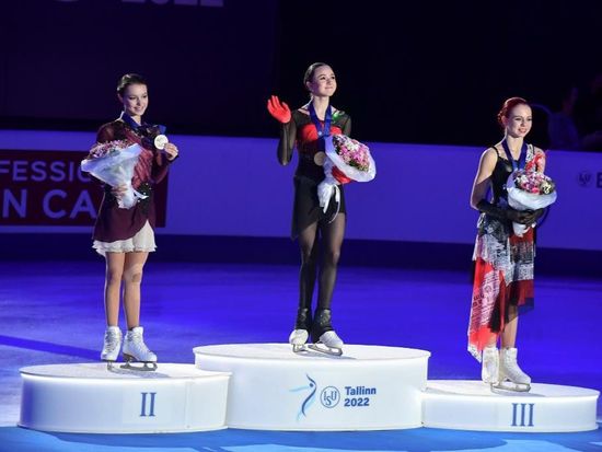 ISU allows Russian, Belarusian athletes to compete as AINs