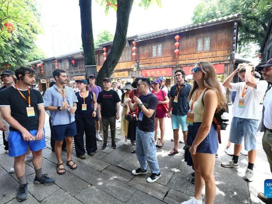 American youths start cultural study tour in Fuzhou