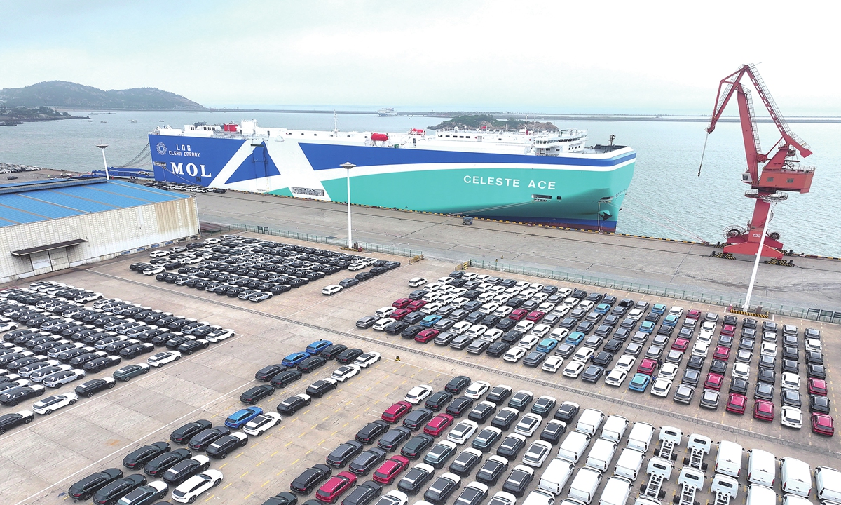 A ro-ro vessel loads electric vehicles for export at a berth of Lianyungang Port’s Dongfang Port Branch in Lianyungang, East China’s Jiangsu Province, on May 15, 2026. Photo: VCG