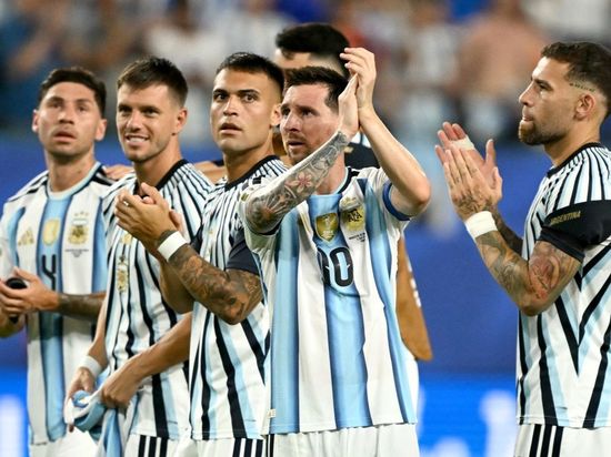 World Cup roundup: Argentina, Egypt, Colombia advance