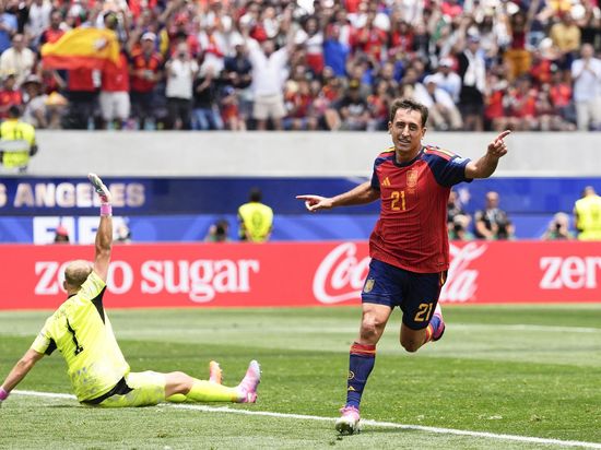 Spain faces Portugal in heavyweight World Cup last-16 showdown