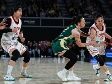 China suffers 2-point loss to Australia again in women's basketball warmups