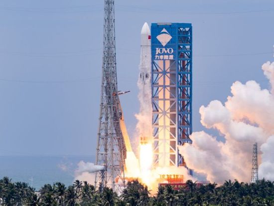 Chinese Long March rocket uses new LNG-derived fuel, achieves breakthrough