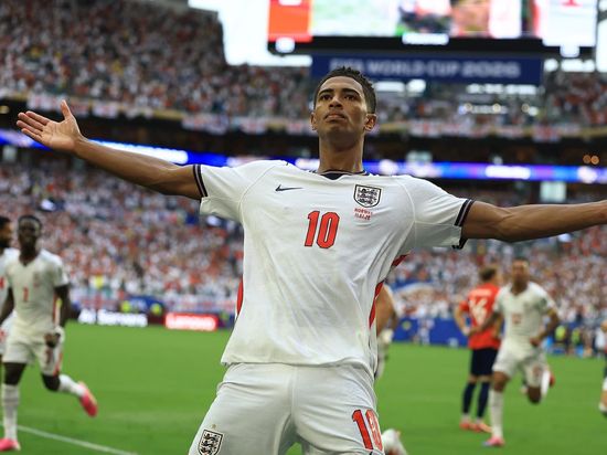 Bellingham's brace fires England past Norway into World Cup semifinals