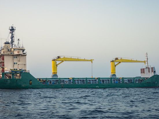 Saudi Aramco resumes oil loading at Ras Tanura in boost to supply