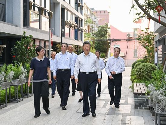Xi stresses high-quality urban renewal in Shanghai inspection trip