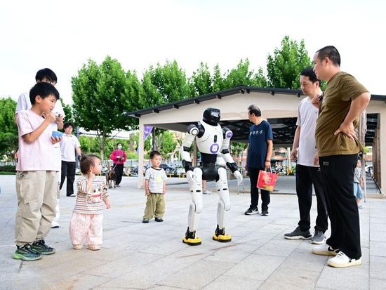China's Hefei promotes development of intelligent robot industry