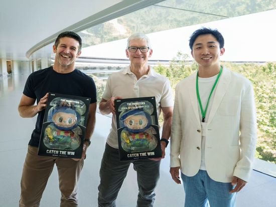 Pop Mart’s Wang Ning meets Apple CEO Tim Cook for talks on creative design, other topics