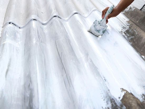 Drones, AI and white paint: Europe races to protect infrastructure from heat