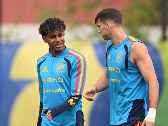 Yamal and Porro train separately as Spain prepares for World Cup final