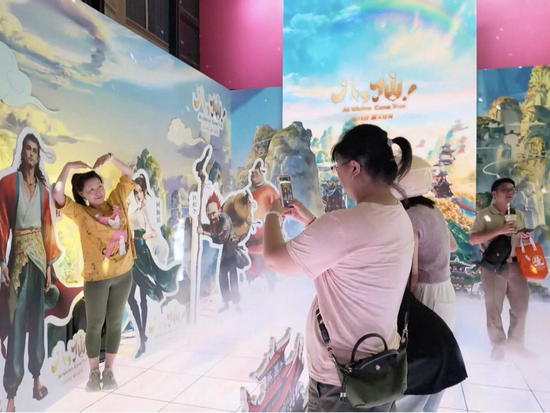 China's summer box office tops $590 million