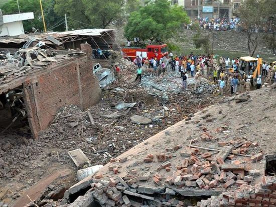 Death toll rises to 9 in India's Gujarat firecracker factory blast