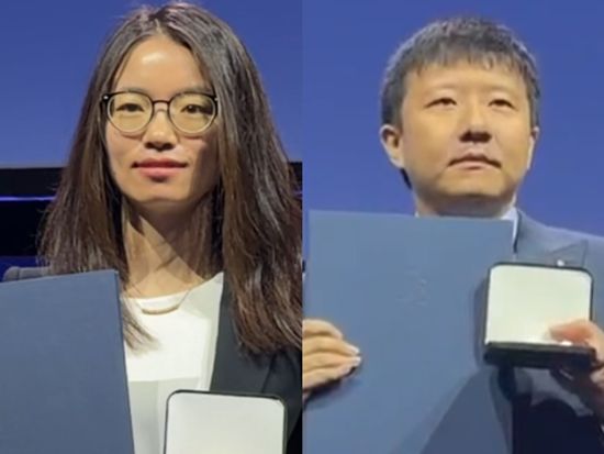 Chinese mathematicians Deng Yu, Wang Hong awarded Fields Medals, becoming the first Chinese recipien