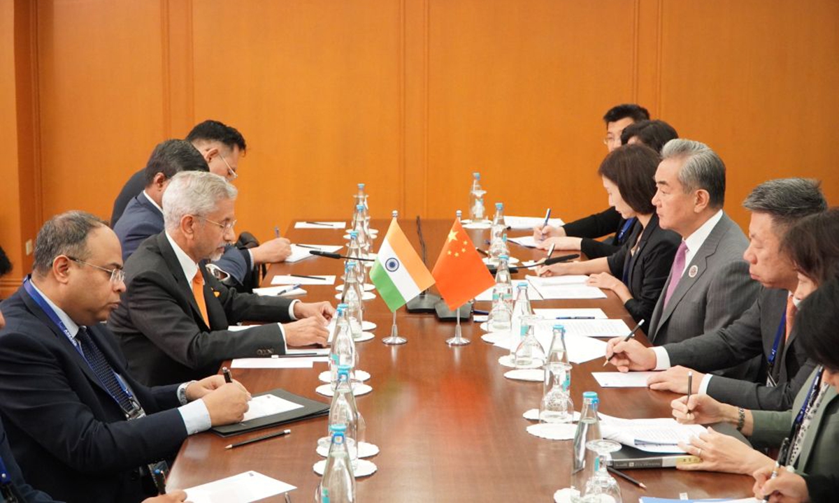Chinese Foreign Minister Wang Yi, also a member of the Political Bureau of the Communist Party of China Central Committee, meets with Indian External Affairs Minister Subrahmanyam Jaishankar in Manila, the Philippines, July 22, 2026. (Xinhua/Guo Yige)