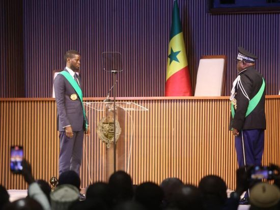 Senegalese president launches new political party
