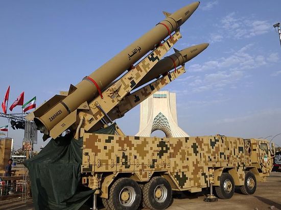 Iran says it will halt retaliatory strikes if US bombing pause holds