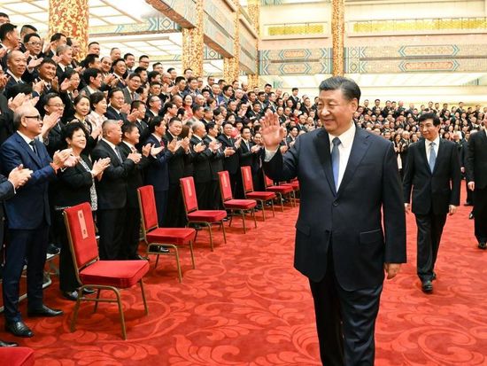 Xi urges pooling strength of overseas Chinese to build strong country, advance national rejuvenation