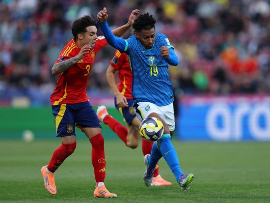 Left back Julio Diaz joins Sevilla from Atletico Madrid