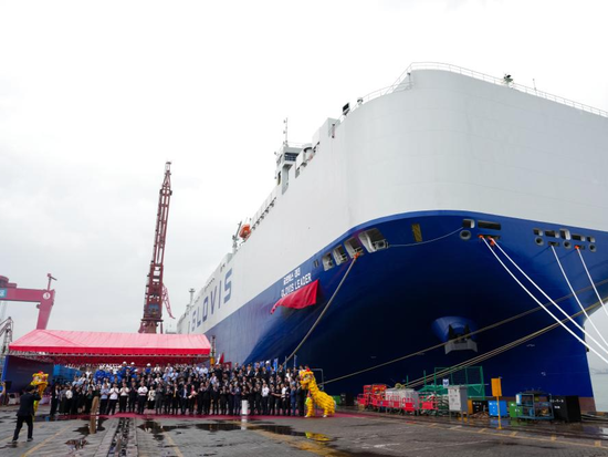 Chinese shipyards win over global buyers with smart, green upgrades