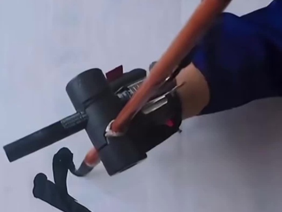 A master calligrapher's  precision