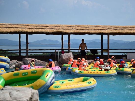 Jizhou District in China's Tianjin boosts summer tourism with cooling experiences, water activities