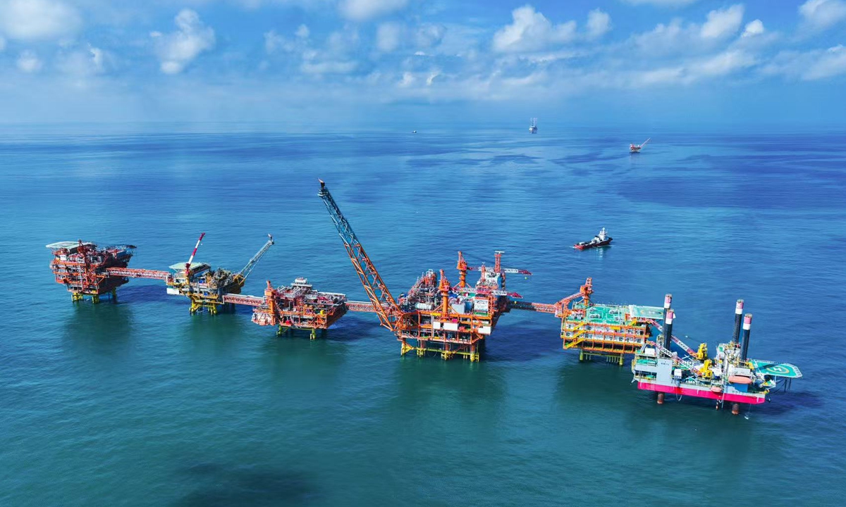 Phase I Bozhong 19-6 gas field, China's first 100-billion-cubic-meter gas field in the Bohai Sea, has entered full operation, CNOOC Tianjin Branch announced on August 9, 2026. Photo: Screenshot from the People's Daily 