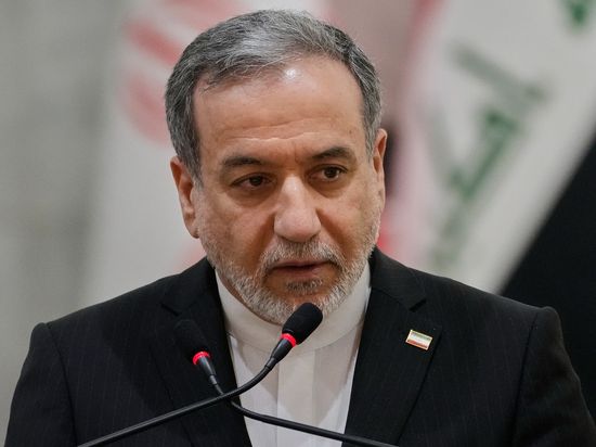 Iran says no talks underway with US, stresses Strait of Hormuz has not reopened