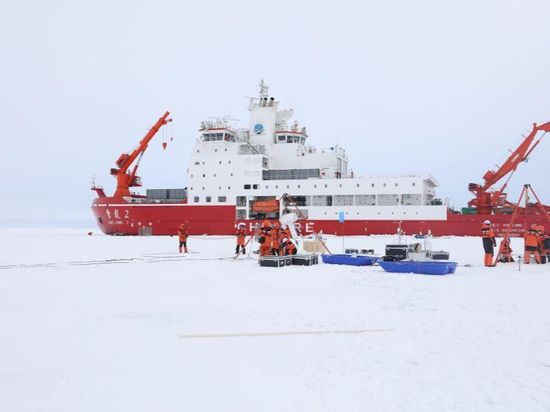 China's research icebreaker Xuelong 2 carries out operations at ice stations in Arctic Ocean