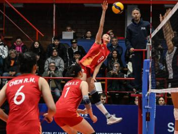 FIVB Volleyball Girls' U17 World Championship Pool B preliminary phase match: China vs. Peru