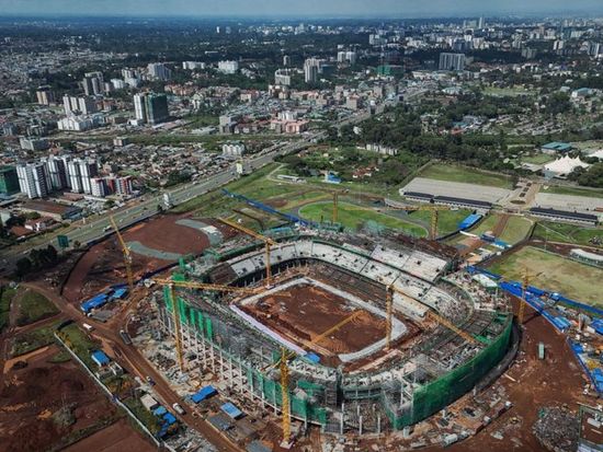China-Africa Salon: A stadium in 2 years, a bond of 42 -- Chinese builders share their Kenya story