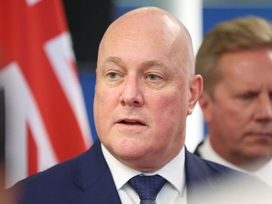 New Zealand PM survives caucus confidence vote, retains party leadership