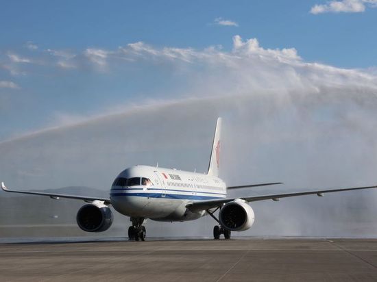 Milestone for China's homegrown aircraft with 1st int'l commercial flight
