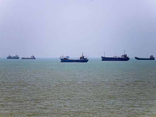 Iran says no vessels can cross Hormuz Strait without its permission