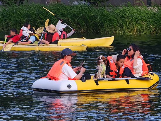 Paddling, camping, birdwatching: How a greener China reshapes urban getaways, lifestyles