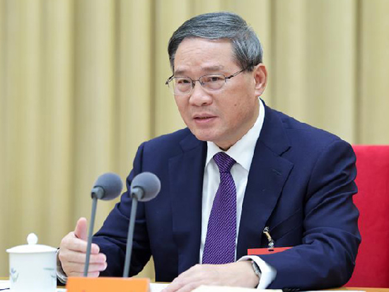 Chinese premier stresses fulfilling full-year development targets