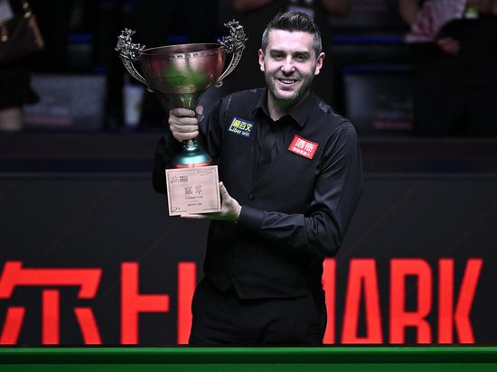 Selby becomes first four-time China Open champion with win over Saengkham