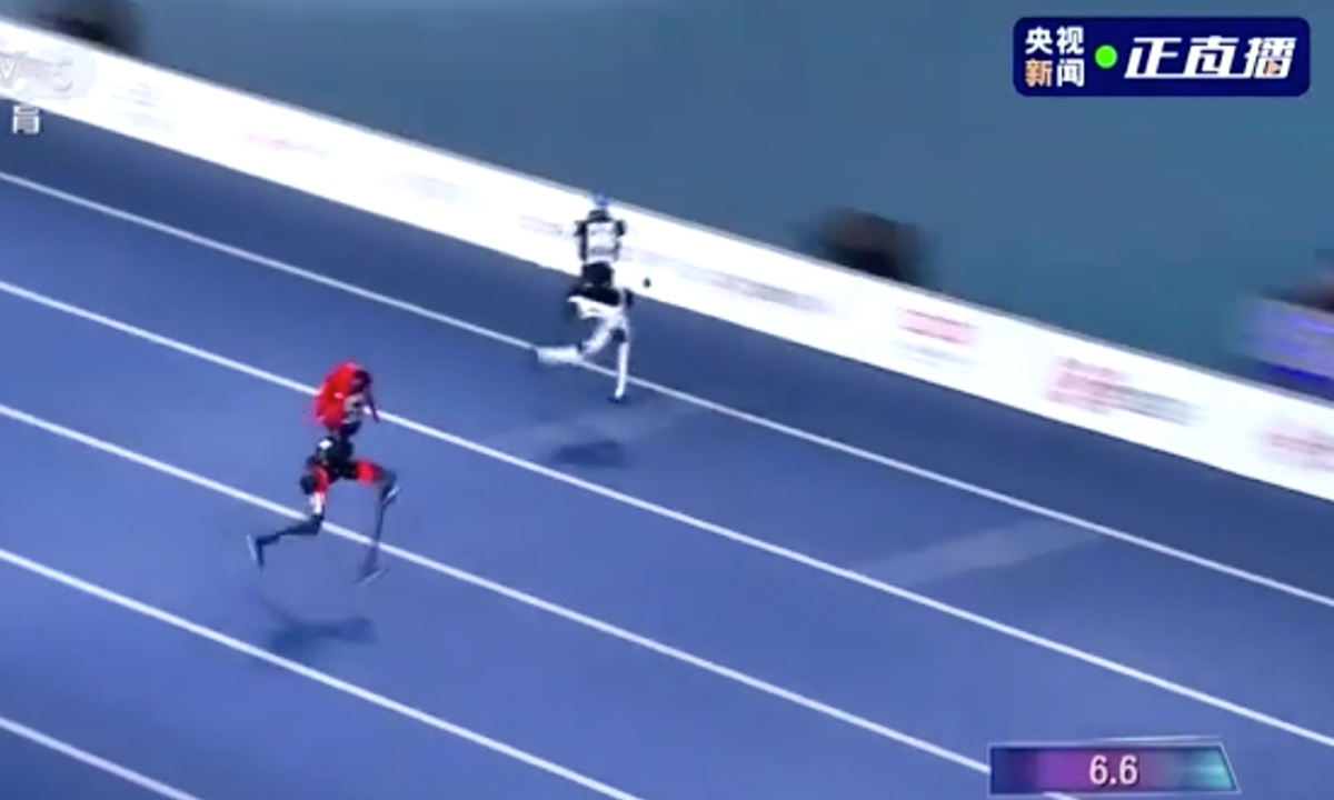 Screenshot from CCTV News showing a 100-meter preliminary race at the 2nd World Humanoid Robot Games on August 22, 2026 in Beijing.