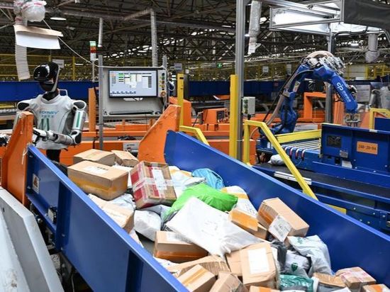 China's non-manufacturing PMI at 49 in August