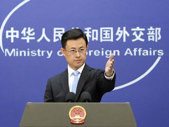 China-Russia mutual visa-free arrangement embodies two countries' high‑level strategic mutual trust: FM