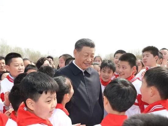 Xi urges greater efforts to nurture capable young people for socialist cause