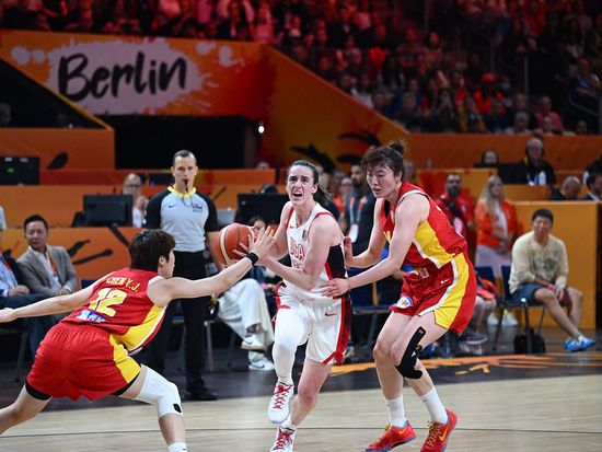 Caitlin Clark shines as USA overpowers China in World Cup opener