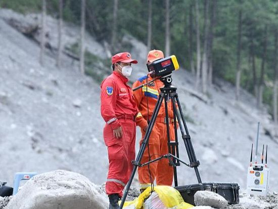 Cross‑border humanitarian support ramped up after Gyirong mudslide