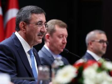 Türkiye revises macroeconomic targets amid geopolitical risks