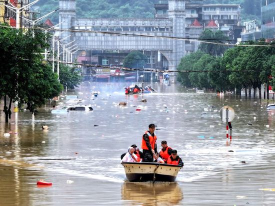 Super-strong El Nino projected to persist into summer 2027