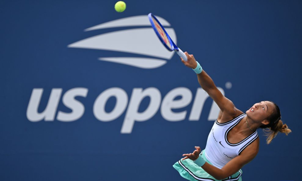 Zheng Qinwen serves during the women's singles third round match between Zheng Qinwen of China and Madison Keys of the United States at the 2026 US Open tennis championships in New York, the United States, Sept. 5, 2026. (Xinhua/Li Rui)